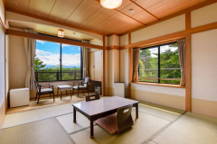 *【LAKE＆FORESTview湖畔側/和室8畳】大自然に身をゆだね、ホッと寛ぐ非日常のひととき