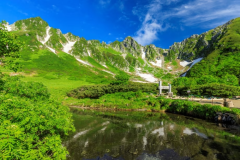 *千畳敷カール（中央アルプス駒ケ岳）／息をのむような絶景に感動！1周約45分の散策コースもございます