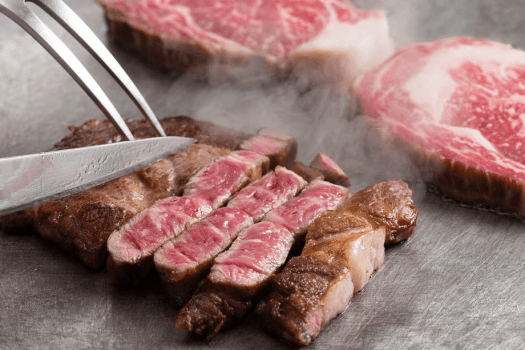 【Garden Cafe】目の前の鉄板で焼き上げるビーフステーキ