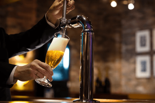 【スポーツパブ「アリーナ」】夏のビアホールでビール飲み放題! 【スポーツパブ「アリーナ」】夏のビアホールでビール飲み放題!