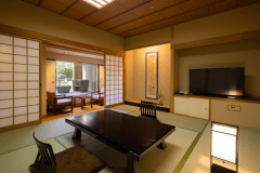 【スパフロア】専有露天風呂付和室（67平米）