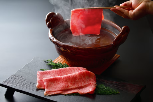 ■飛騨牛 フィレしゃぶ■
飛騨牛の豊かな旨みと、とろける食感。
大判ならではの贅沢を。