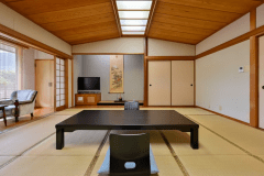 【離れ】川側-梅- 12畳和室 ～露天風呂付客室～