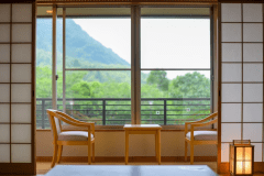 【離れ】川側-桜- 15畳和室 ～温泉内風呂付客室～