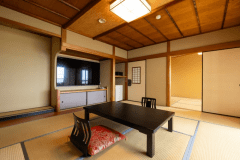 団菊　本間と次の間