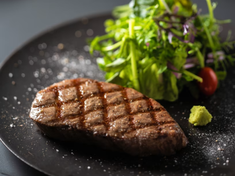 2食付き＜黒毛和牛グリル＞人気精肉店イチオシ☆和牛グリル料理と湯の花舞う源泉掛け流し温泉を楽しむ旅