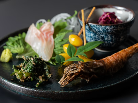 2食付き＜ポーク＆チキン合い盛りグリル＞美味しいグリル料理と、湯の花舞う源泉掛け流し温泉を楽しむ旅