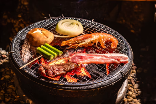 【ワンランク上のBBQセットプラン】オーナー厳選炭で焼く極上和牛｜平日お得＆人気No.1！手ぶらで満喫【1泊夕食付】