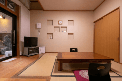 【露天岩風呂付客室】～森林浴気分に浸る湯の贅沢～