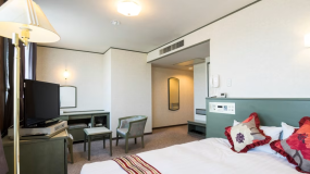 キングベッドルーム（昼）