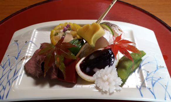 [Dinner and Breakfast included] Rural specialities at partner restaurant and breakfast in your room