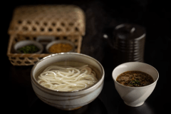 宮崎名物「朝うどん」（イメージ）