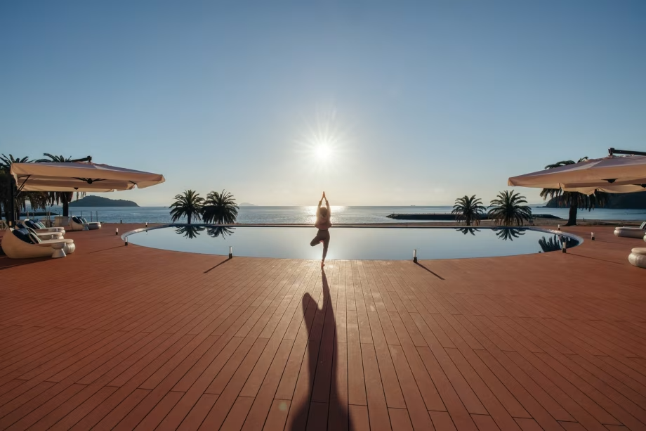 ＜インフィニティラグーン＞　空と海と一体となるオーシャンフロント