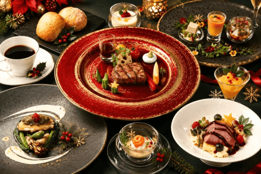 クリスマスディナーイメージ｜華やかな彩りを添えたクリスマス期間限定フレンチ。季節の味わいを一皿ごとに美しく仕立て、特別な夜を彩ります。