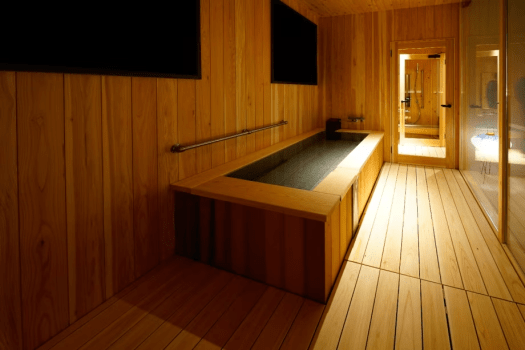 [Room only plan] Yamashiro Onsen has a wide variety of restaurants! Perfect for business or sightseeing! Solo travelers are also welcome! Feel free to enjoy the hot springs.