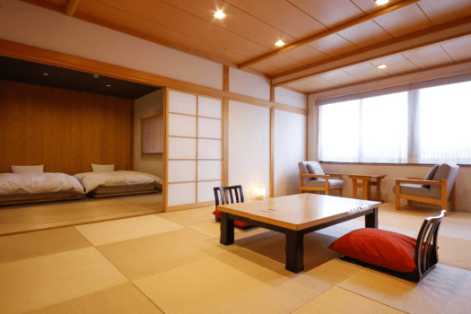 "-HOSHI RAKU-" A room with a semi-open-air bath with natural hot spring water. Enjoy a good night's sleep in a high-quality bed.