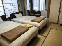 スタンダードツインルーム（トイレ付き）一例