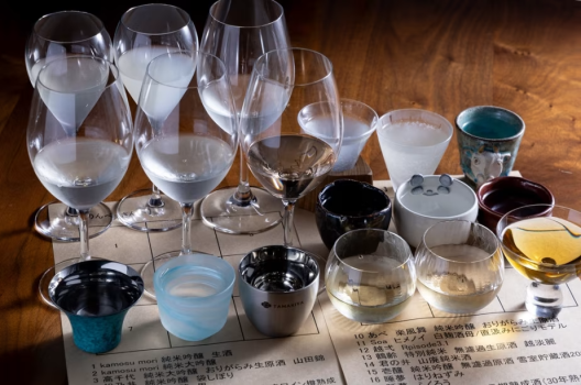 【18種の日本酒×しゃぶしゃぶ】酒匠おすすめの地酒を楽しむ“のんべえ”プラン