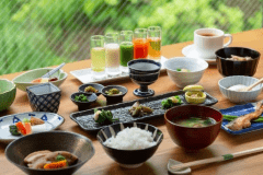 【ひとり旅応援プラン│1泊朝食】日本三大薬湯と里山朝食に癒される自分へのプチご褒美ステイ〈夕食なし〉