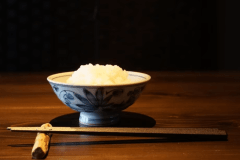 1泊朝食&rdquo;松之山・天水田のコシヒカリ&rdquo;を味わう里山朝食【2026年1月22日～】