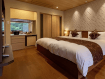 新・展望風呂付和洋室　快適なベッド付　35平米／冷蔵庫フリー