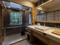 新・展望風呂付和洋室　快適なベッド付　35平米／冷蔵庫フリー