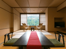 自然を感じる♪檜風呂付「真菰野」和室12.5畳／冷蔵庫フリー