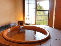 温泉半露天風呂付特別室(角部屋）／10畳＋ベッド(59㎡)