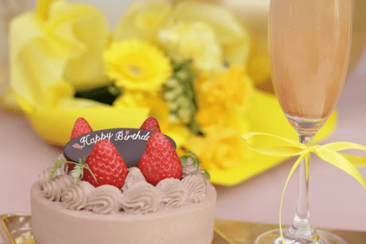 【推し活ステイ】推しカラーで盛大にお祝い！バルーン＆花束など特典付き♪