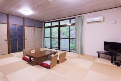 ＜ヒルサイド＞和室