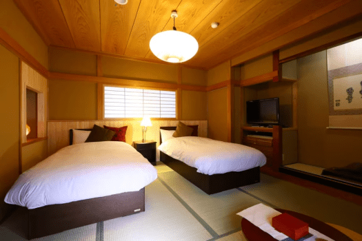 【Sennichiko】 twin beds room
