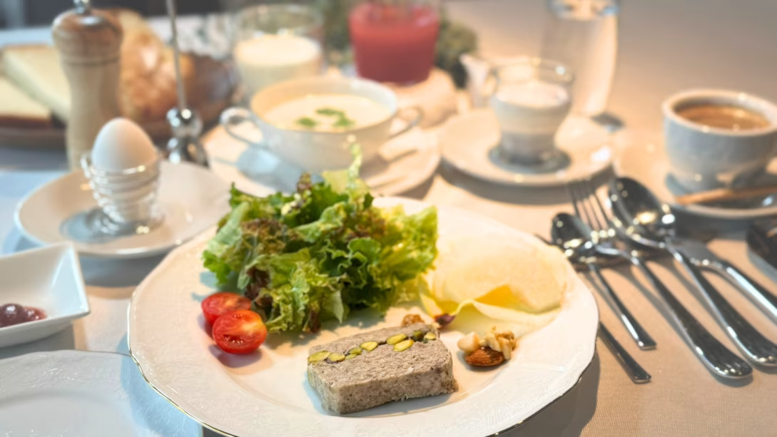【 朝食プラン 】★ラウンジ（フリードリンク・おつまみ付き）・貸切露天風呂利用可