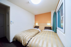 【禁煙】ツインルームA シモンズマットレスでゆっくり