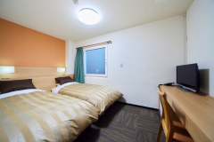 【禁煙】ツインルームA シモンズマットレスでゆっくり