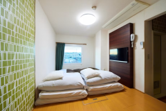 【禁煙】フローリングルーム 丸八真綿の４層おふとんでぐっすり