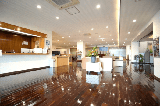 *ロビー　チェックイン、アウトはこちらでお願いします