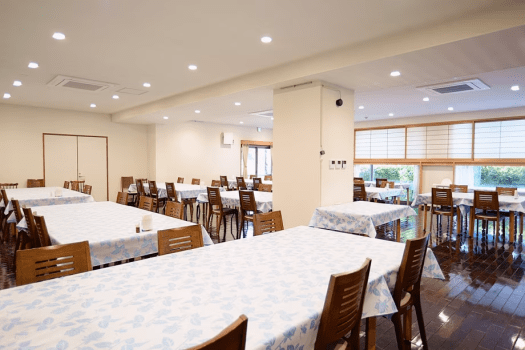 *ダイニングルーム…夕食・朝食共にこちらへご案内いたします