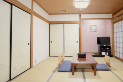 *和室12畳（広緑　トイレ付）