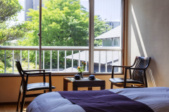 【客室イメージ】街中にあることを忘れさせる自然豊かな景色をおたのしみください