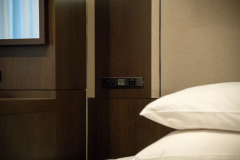 禁煙ビジネスシングルルーム（サータ社製シングルベッド）