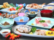 ■【夕食-笑コース一例】極上のアワビを味わえる豪華なコース。海と山の恵みを心ゆくまでご堪能ください。