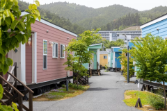 独立型のトレーラーハウス。異国に来たような雰囲気を味わいながらお過ごし頂けます