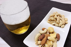 アルコール1缶＆おつまみスナック付プラン！※写真はイメージです