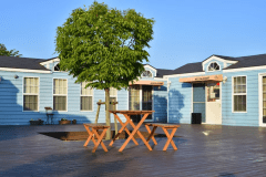 フロント前の広場にてBBQをお楽しみください！