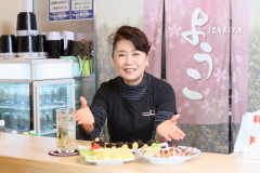 【居酒屋ようこ】季節の家庭料理やママとの会話が楽しいアットホームな居酒屋