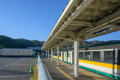 女川駅から徒歩3分。敷地内から電車が見られるのでお子様にも喜ばれます。