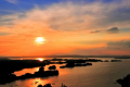【大高森から観る夕陽】松島四大観の中で最も見晴らしが良い。日没に黄金色に輝く松島湾が圧巻