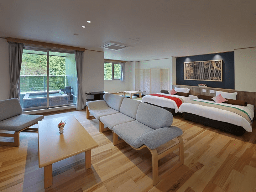 客室は、ホテル向瀧におまかせの部屋になります。