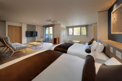 ３０２ 陶器露天風呂付客室です。