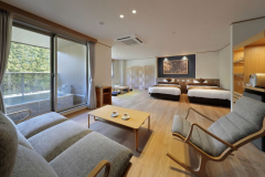 ３０３ 御影石露天風呂付客室です。